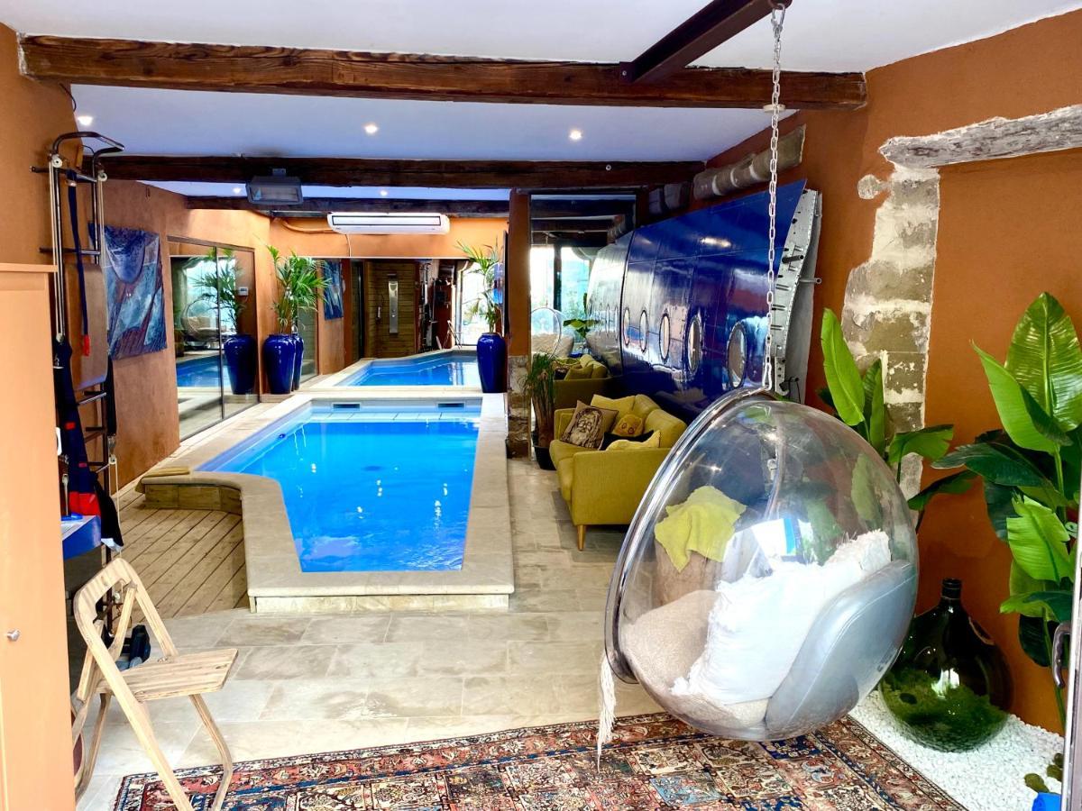 Palais Aoma, Hotel Particulier De Luxe En Provence LʼIsle-sur-la-Sorgue المظهر الخارجي الصورة