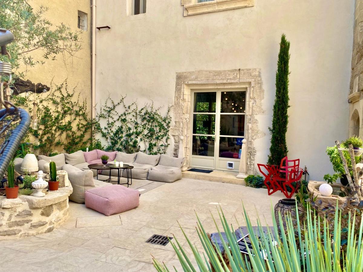 Palais Aoma, Hotel Particulier De Luxe En Provence LʼIsle-sur-la-Sorgue المظهر الخارجي الصورة