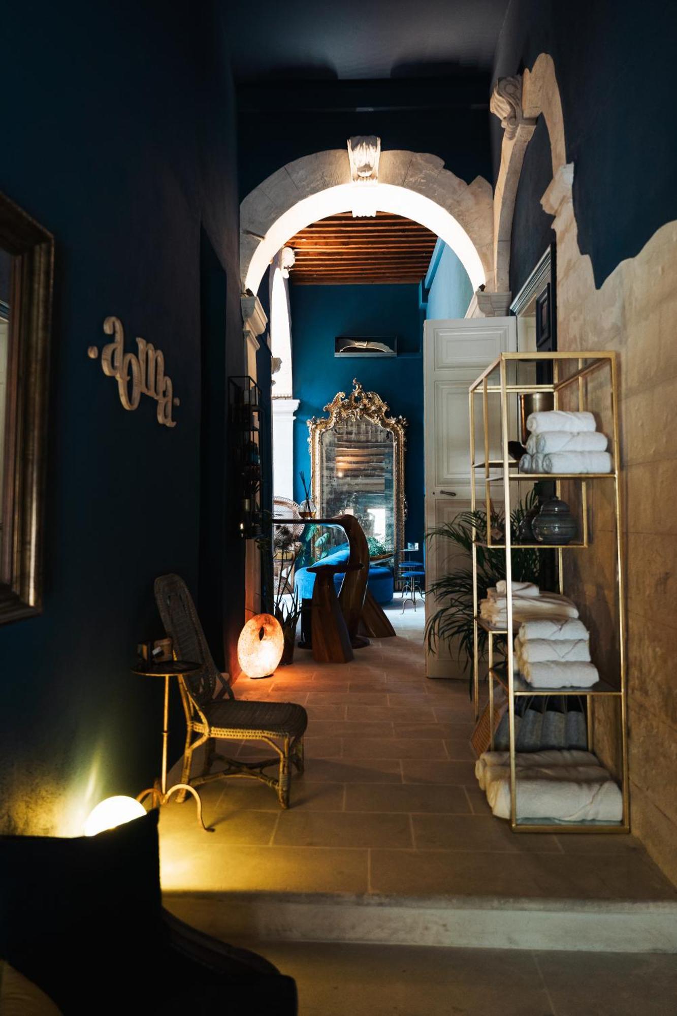 Palais Aoma, Hotel Particulier De Luxe En Provence LʼIsle-sur-la-Sorgue المظهر الخارجي الصورة
