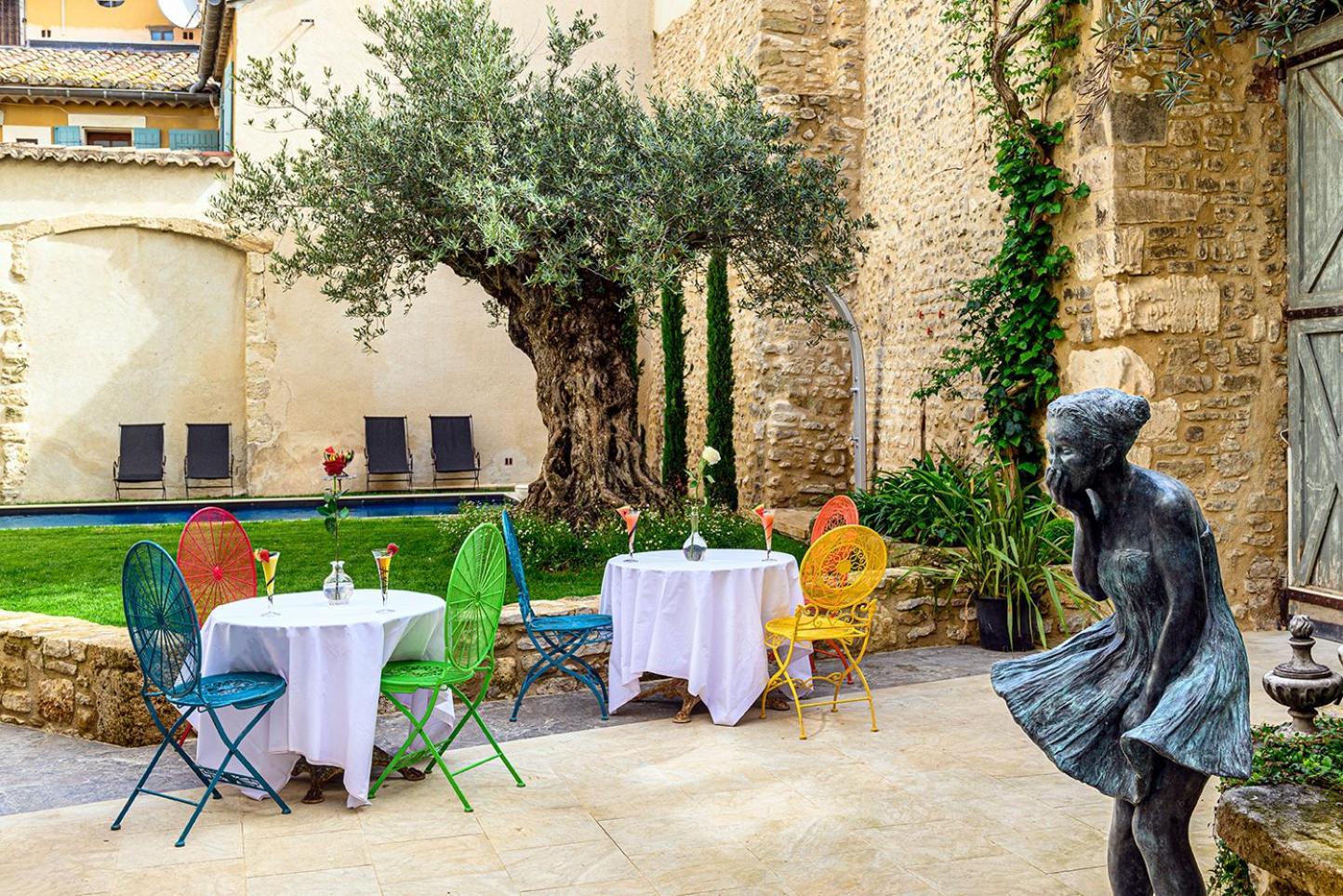 Palais Aoma, Hotel Particulier De Luxe En Provence LʼIsle-sur-la-Sorgue المظهر الخارجي الصورة